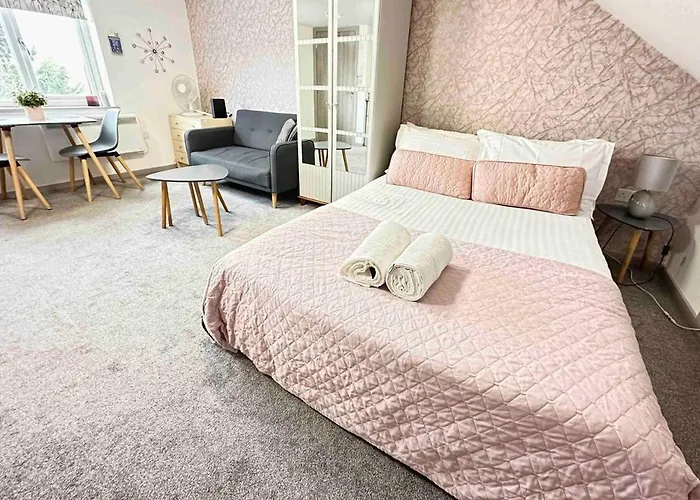 Horizon House, Modern Studio Flat, Parking Space, Oxford